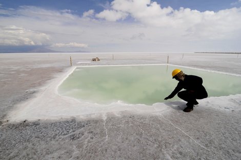 As lithium prices drop, private equity investors hunt for deals