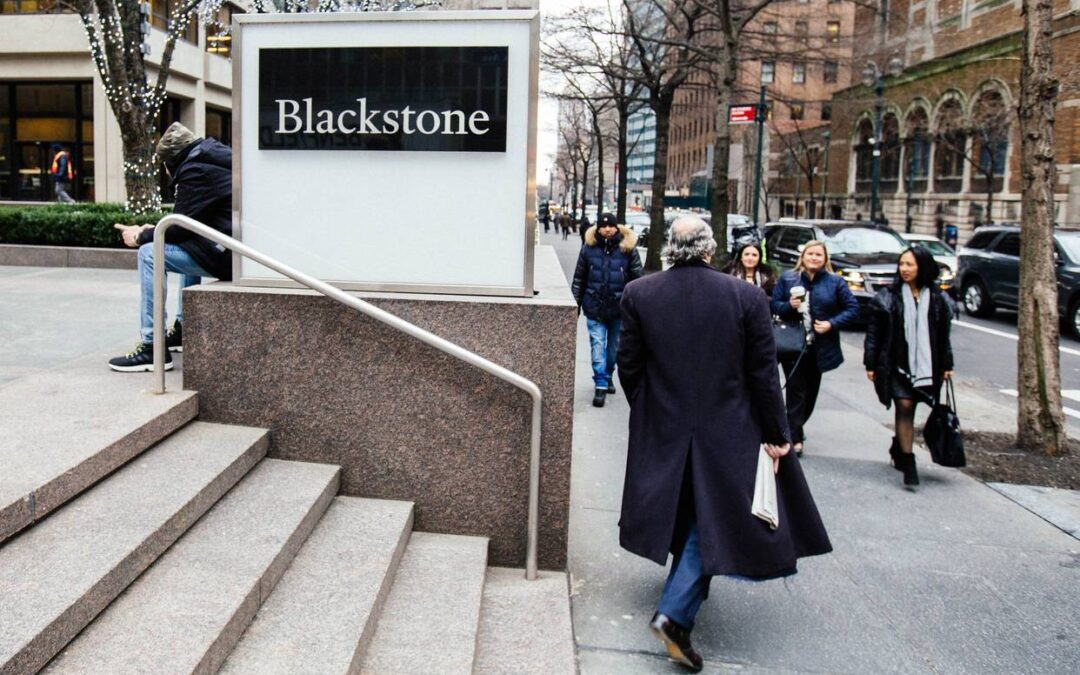 Blackstone joins forces with Deutsche Bank to expand private equity distribution