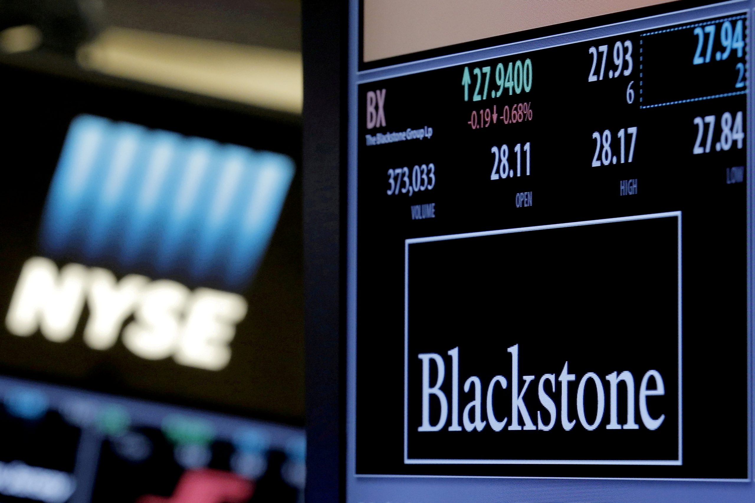 Blackstone Closes 2.6bn Real Estate Secondaries Fund Private