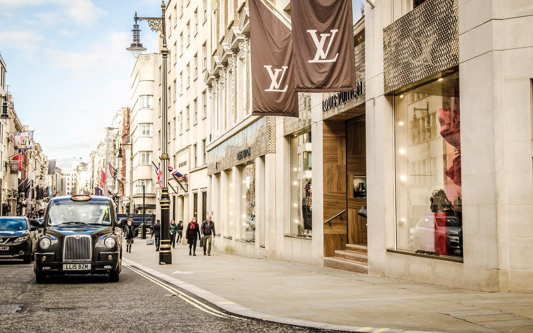 Private equity and sovereign funds drive £2.7bn surge in central London retail deals